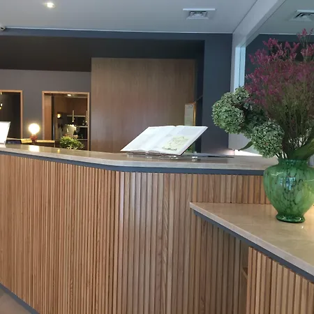 Cityhotel Cristina מלון