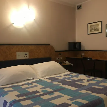Cityhotel Cristina 3*