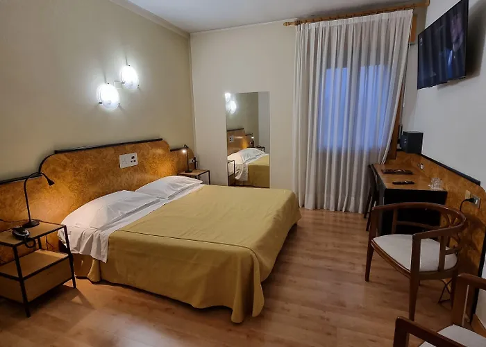 Cityhotel Cristina Отель 3*