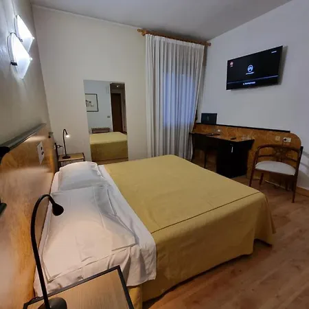 Cityhotel Cristina Hotel 3*