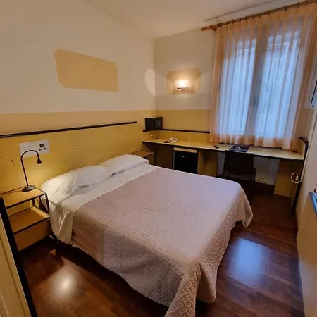 Cityhotel Cristina Hotel 3*