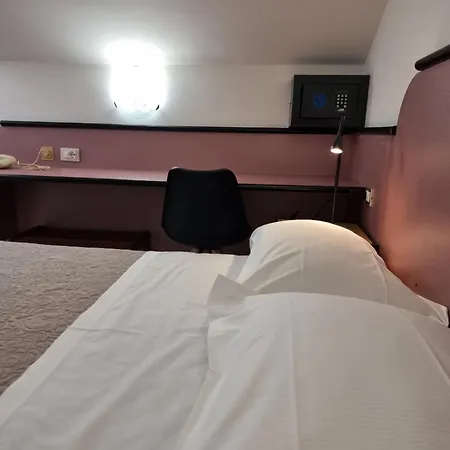 Cityhotel Cristina Hotel