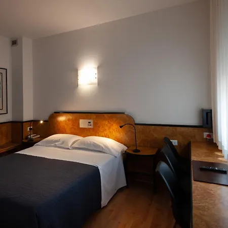 Cityhotel Cristina 호텔 비첸차