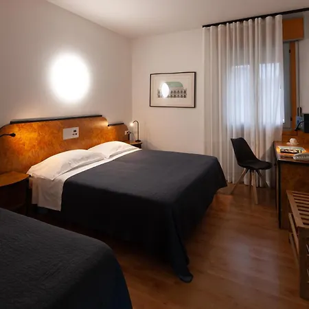 Cityhotel Cristina 호텔