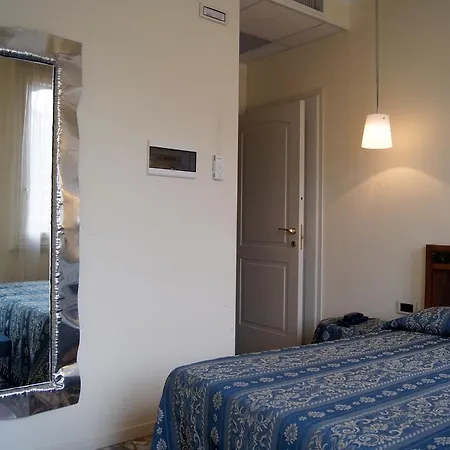 Cityhotel Cristina Hotel 3*