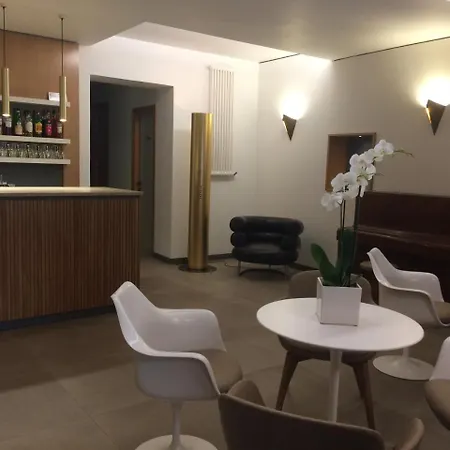 Cityhotel Cristina Hotel 3*