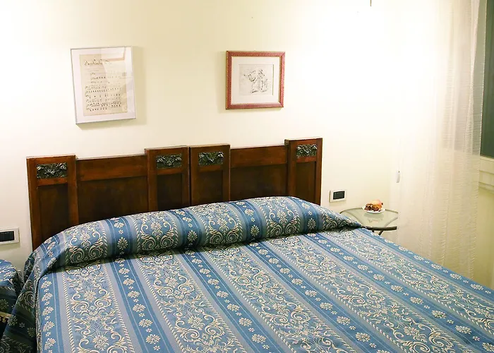 Cityhotel Cristina Hotel 3*