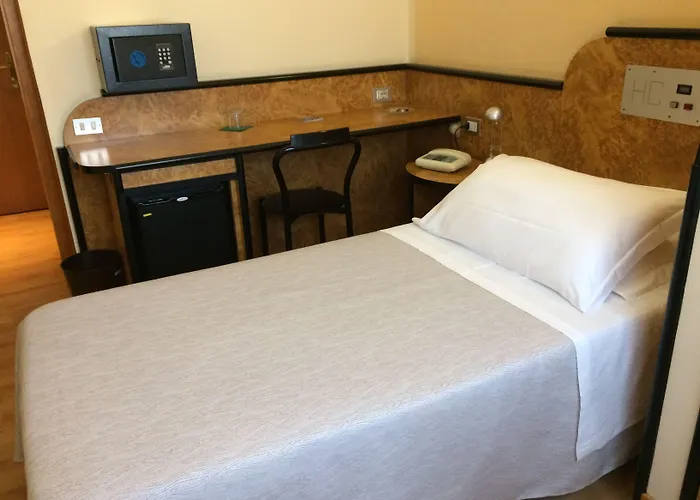 Cityhotel Cristina Hotel 3*